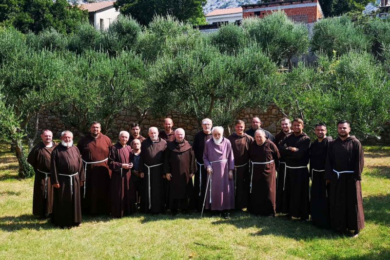 Duhovne vježbe hrvatskih franjevaca kapucina Duhovne vježbe hrvatskih franjevaca kapucina