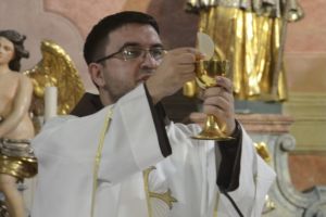 Fra Siniša Pucić proslavio svoju mladu misu na riječkom Trsatu