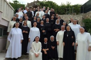 Redovnice i redovnici Dubrovačke biskupije hodočastili u Blato na Korčuli