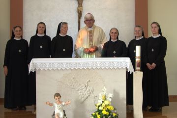 Služavke Malog Isusa