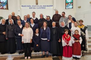 Klanjateljice Krvi Kristove proslavile 20 godina službe u Vukovaru