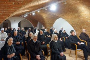 Korizmena duhovna obnova i sinodsko savjetovanje redovnica u Požegi