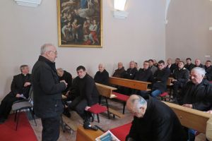 Na korizmenoj duhovnoj obnovi u Dubrovniku svećenici i redovnici razmatrali o Kristovu križu