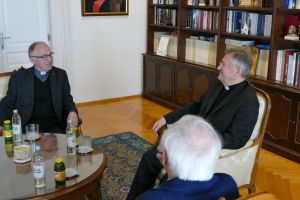 Susret nadbiskupa Barišića i salezijanskog vizitatora Tadeusza Rozmusa