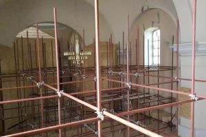Postavljaju se skele u potresom oštećenoj crkvi sv. Franje Ksaverskoga u Zagrebu