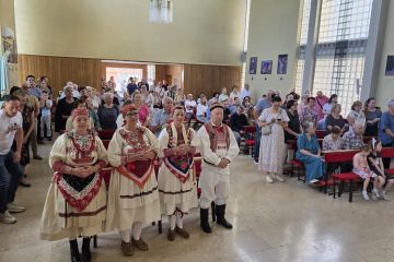 Predstavljena knjiga „Pisma vjernicima“ autora fra Petra Džide Predstavljena knjiga „Pisma vjernicima“ autora fra Petra Džide