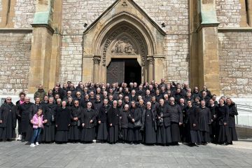 Proslavljen Dan Družbe sestara Služavki Maloga Isusa Proslavljen Dan Družbe sestara Služavki Maloga Isusa