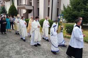 Proslavljen blagdan svete Majke Terezije u njezinoj rodnoj župi u Skopju