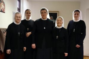 Novo vodstvo provincije Majke Dobroga Savjeta Družbe sestara milosrdnica