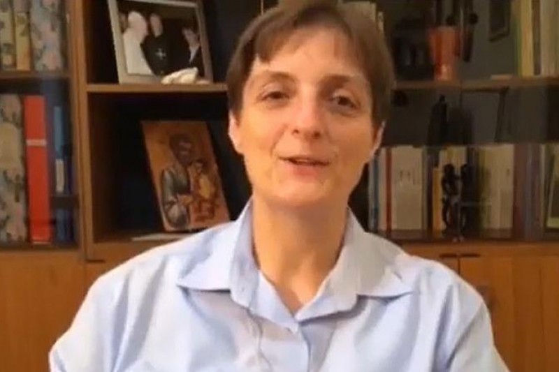 S. Nadia Coppa izabrana za predsjednicu Međunarodne unije vrhovnih poglavarica S. Nadia Coppa izabrana za predsjednicu Međunarodne unije vrhovnih poglavarica