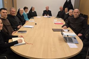 Vijeće HBK za ustanove posvećenoga života i družbe apostolskoga života