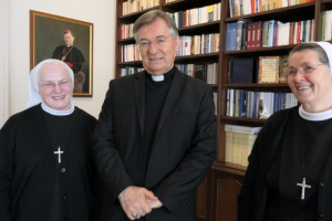 Nadbiskup Barišić primio vodstvo Družbe sestara milosrdnica