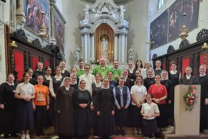 Povjerenstvo za početnu formaciju redovnika i redovnica