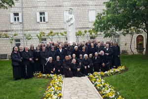 Povjerenstvo za trajnu formaciju redovnika i redovnica