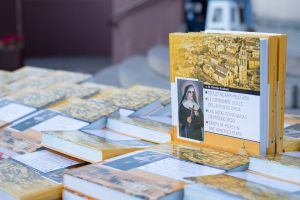 U zagrebačkoj Dubravi predstavljena monografija “Stoljetne kapi milosrđa”