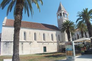 Uočnica proslave bl. Augustina Kažotića u Trogiru