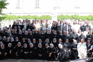 Hodočašće Gospi Sinjskoj svećenika, redovnika i redovnica Cetinske krajine